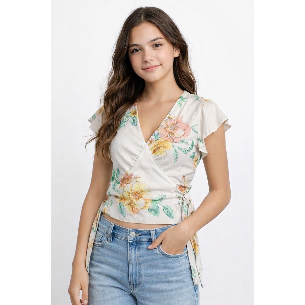 GB Women’s Sz M Floral Crop Top Blouse Feminine Flutter Sleeve Side Ties